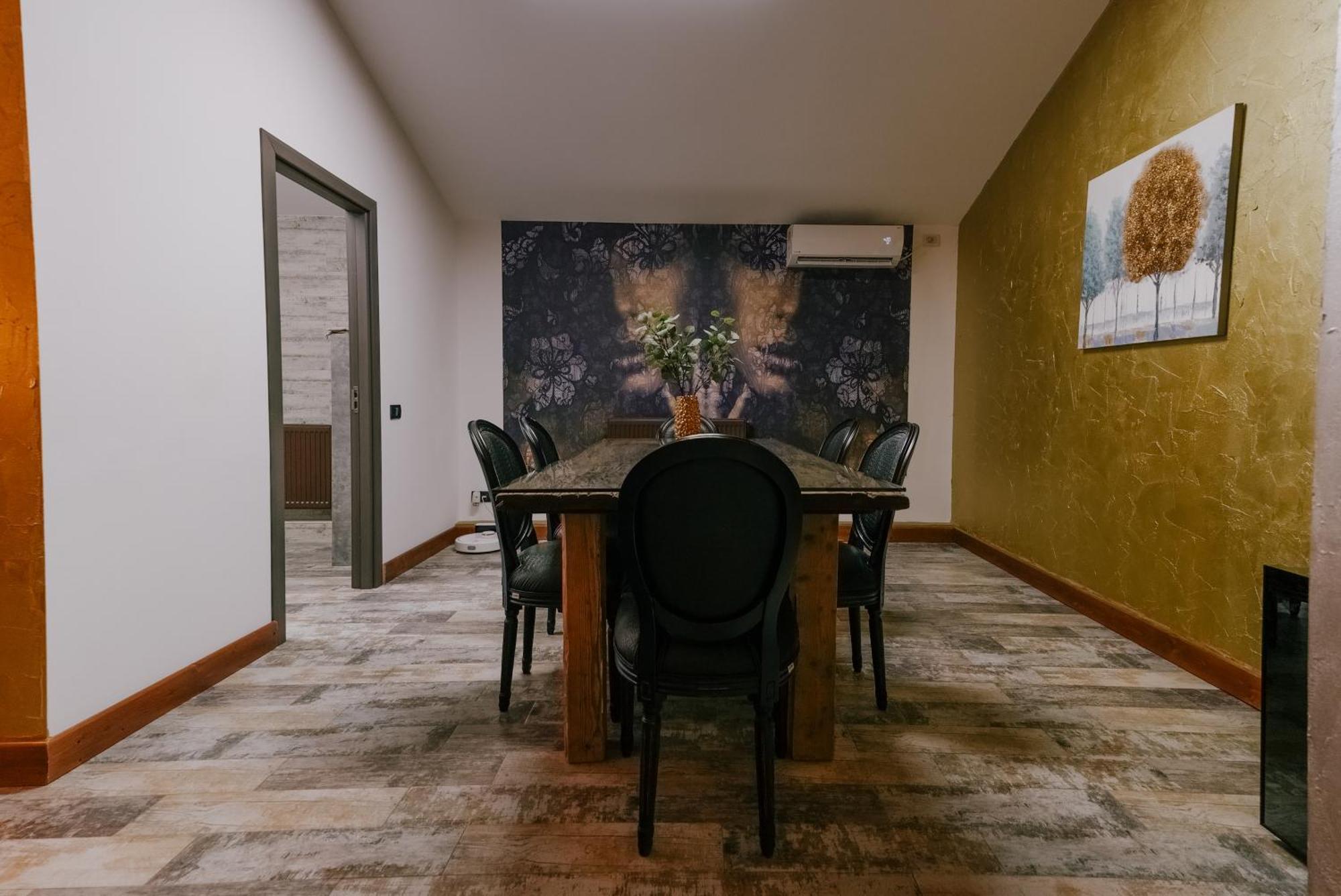 Madison Lake Villa Балотещи Екстериор снимка